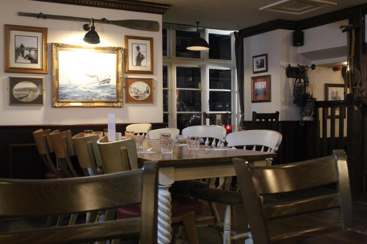 Bridport Arms Hotel 韦斯特贝 外观 照片